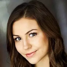 Joelle Farrow Net Worth 2026: Money, Salary, Bio | CelebsMoney