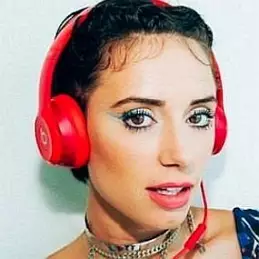 Julieanna Goddard Net Worth 2026: Money, Salary, Bio | CelebsMoney