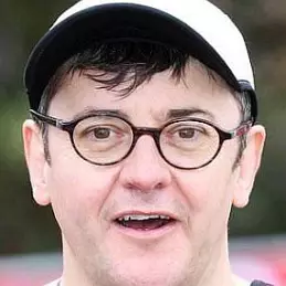 Joe Pasquale Net Worth 2026: Money, Salary, Bio | CelebsMoney