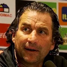 Juan Antonio Pizzi Net Worth 2026: Money, Salary, Bio | CelebsMoney